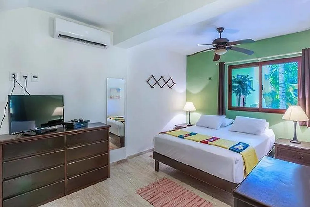 Beautifully Decorated, Modern Villa! Located Close To Downtown Isla Mujeres!!! Mexique