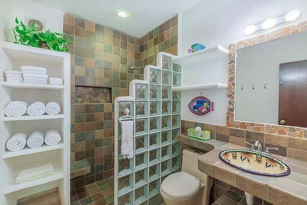 Beautifully Decorated, Modern Villa! Located Close To Downtown Isla Mujeres!!! 0*,